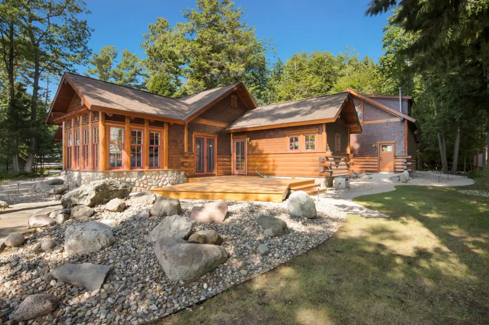8739 Skegemog Point Road Whitewater Township, MI 49690