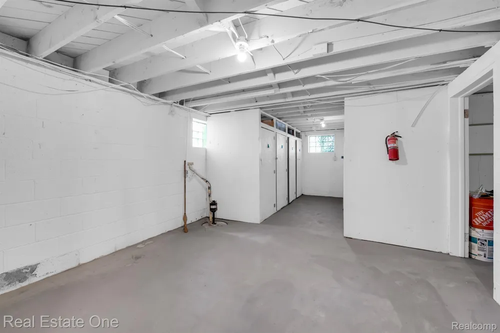 50 Virginia Drive #10 Monroe City, MI 48162