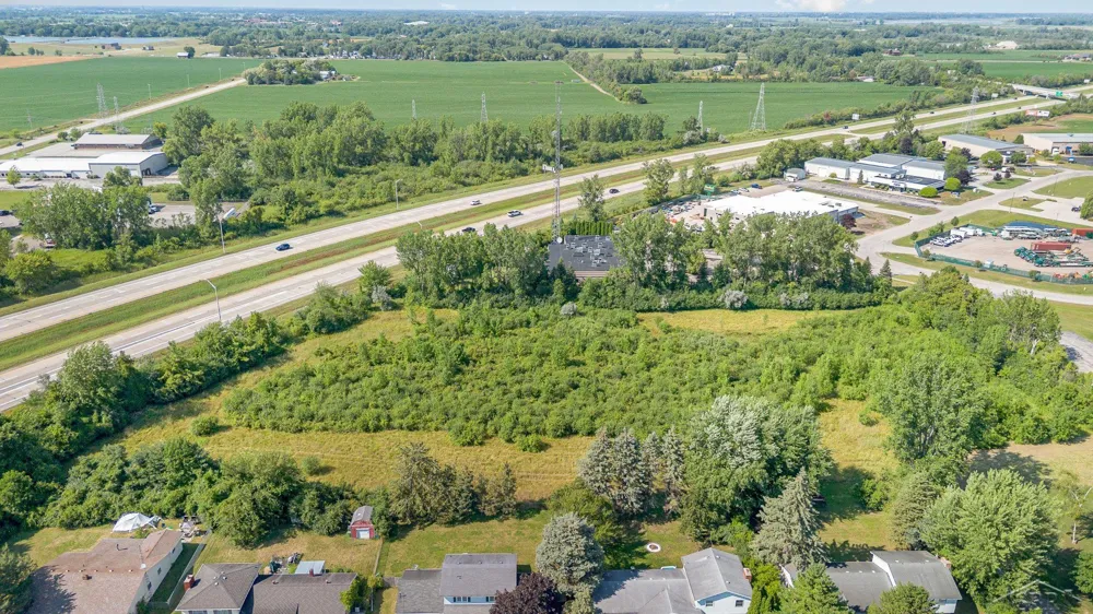 Kenora Drive Kochville Township, MI 48604