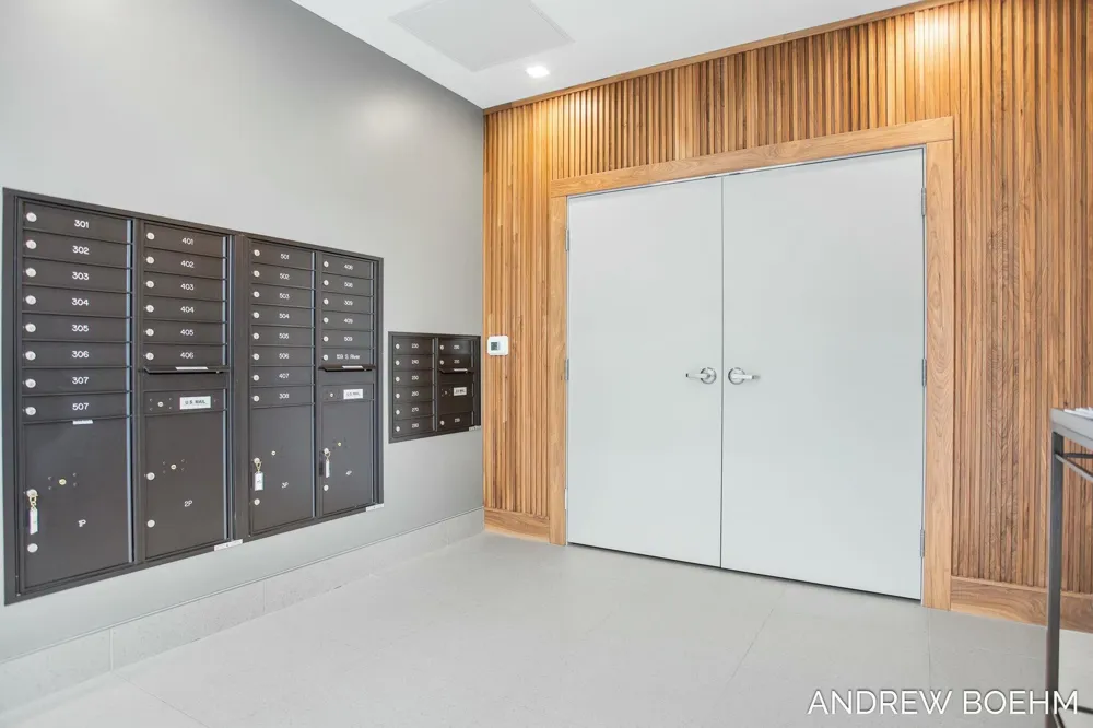 159 S River Avenue #403 Holland City, MI 49423