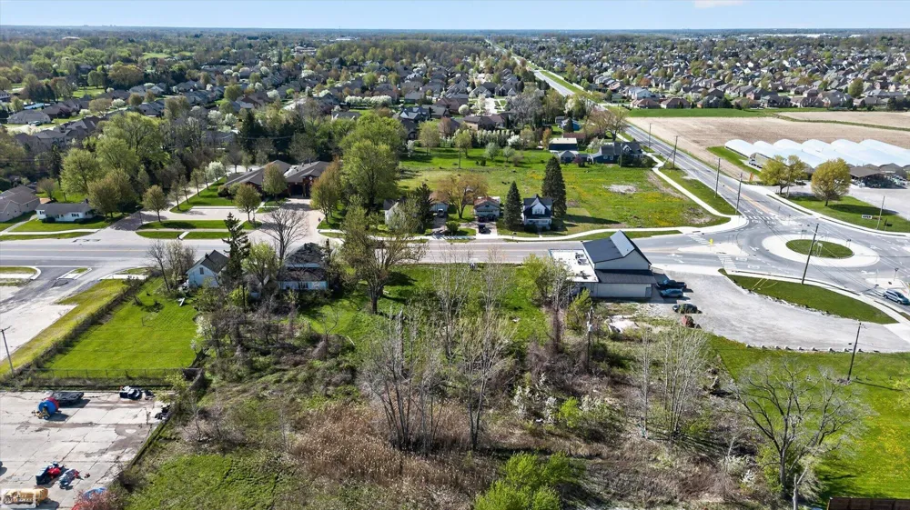 16701 25 Mile Road Macomb Township, MI 48042