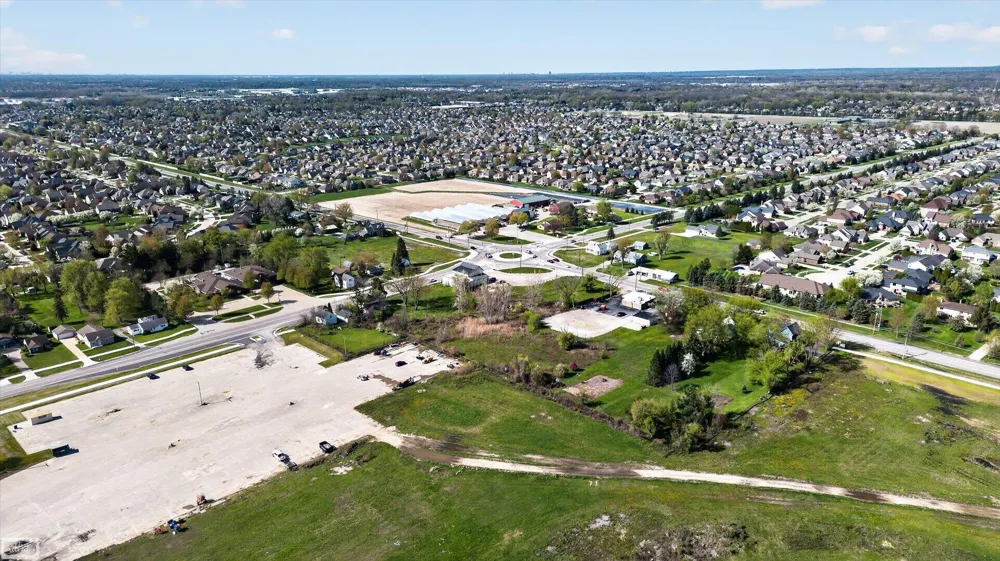16701 25 Mile Road Macomb Township, MI 48042