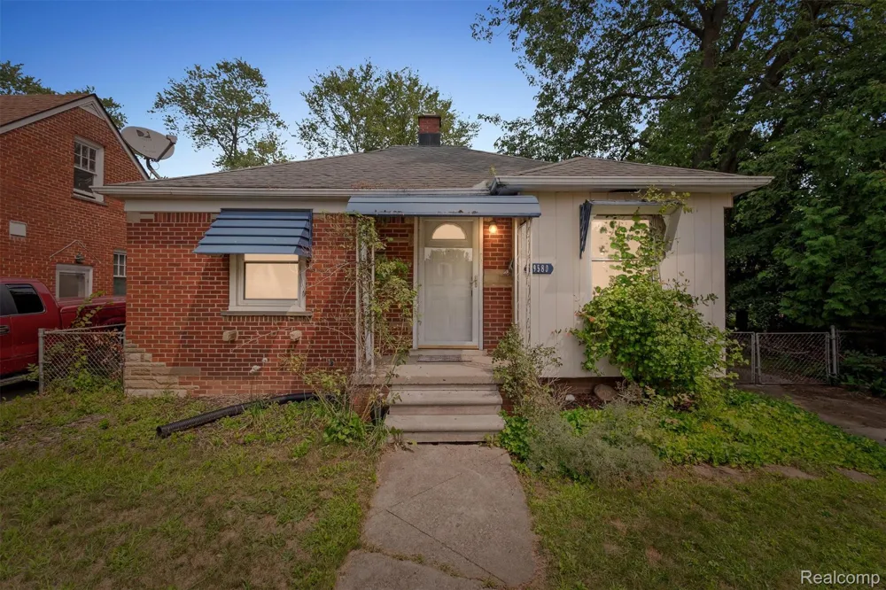 19580 Brady Street Redford Charter Township, MI 48240