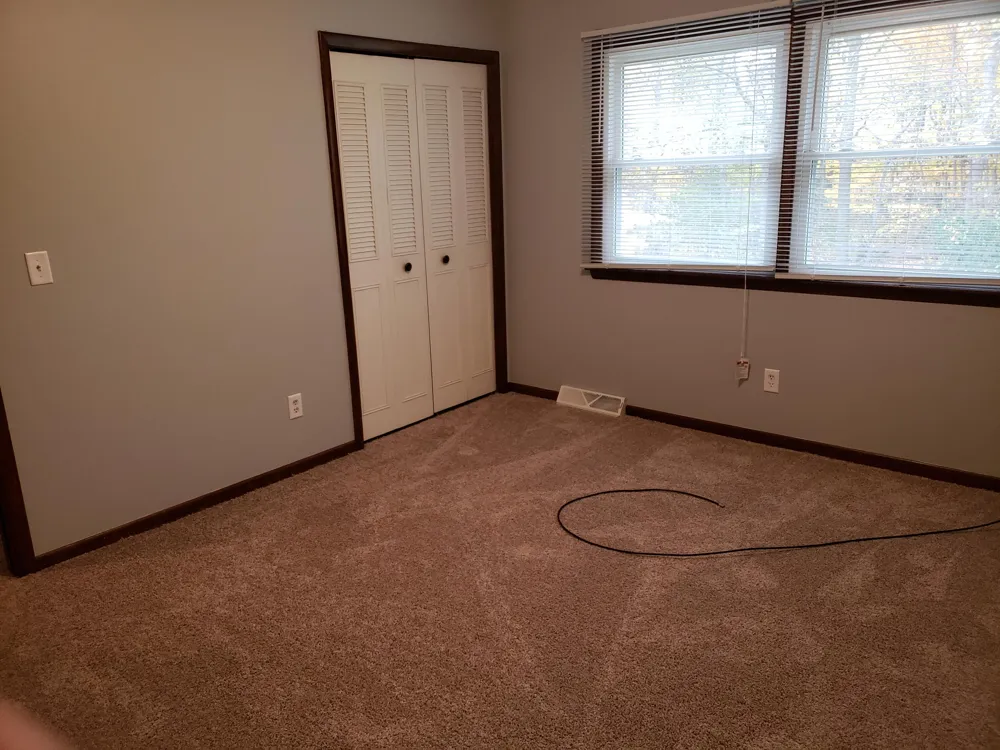 1351 S S. Center Road Saginaw Charter Township, MI 48638