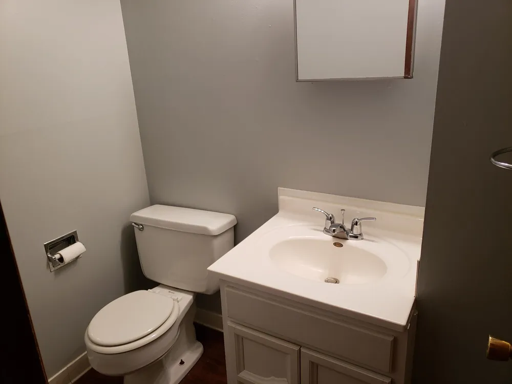 1351 S S. Center Road Saginaw Charter Township, MI 48638