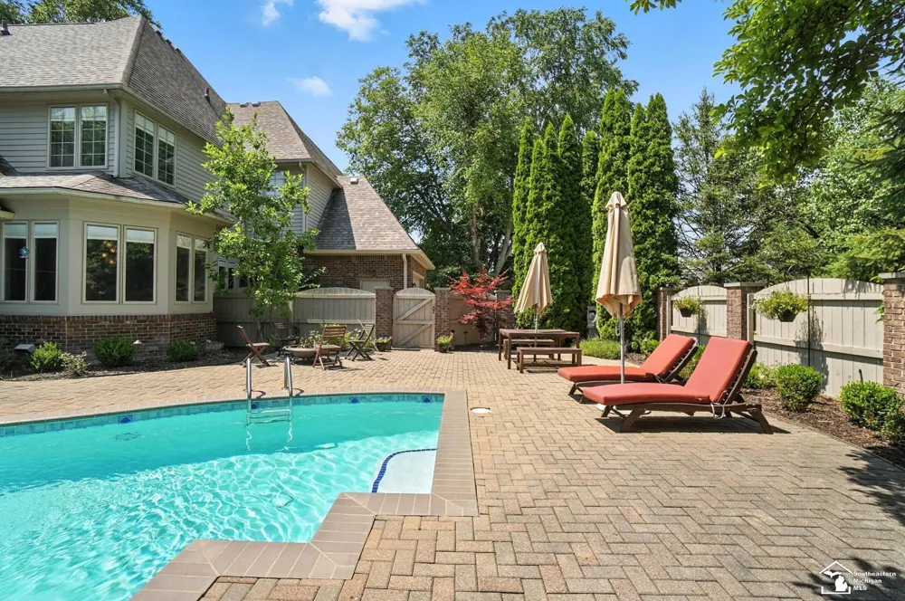 510 Ave De Lafayette Avenue Monroe City, MI 48162