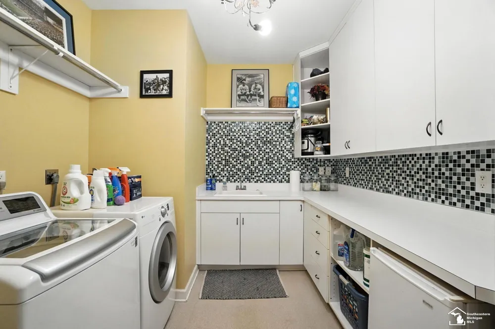 510 Ave De Lafayette Avenue Monroe City, MI 48162
