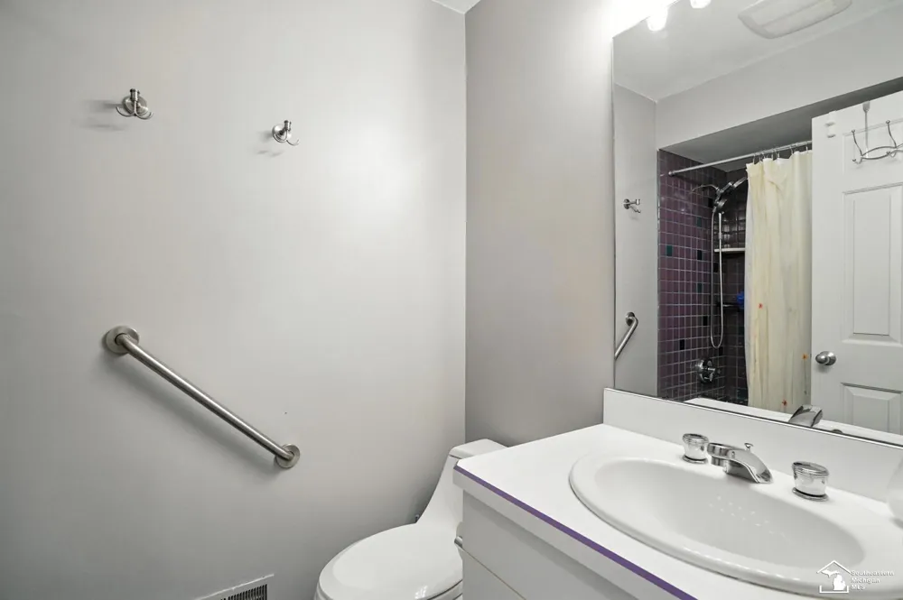 510 Ave De Lafayette Avenue Monroe City, MI 48162