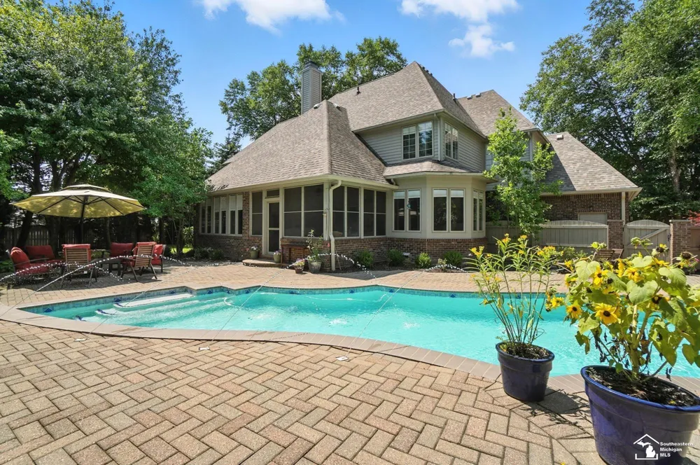 510 Ave De Lafayette Avenue Monroe City, MI 48162