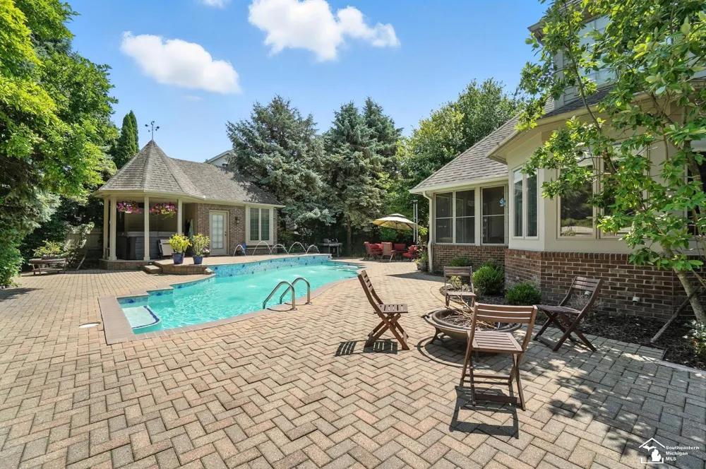 510 Ave De Lafayette Avenue Monroe City, MI 48162