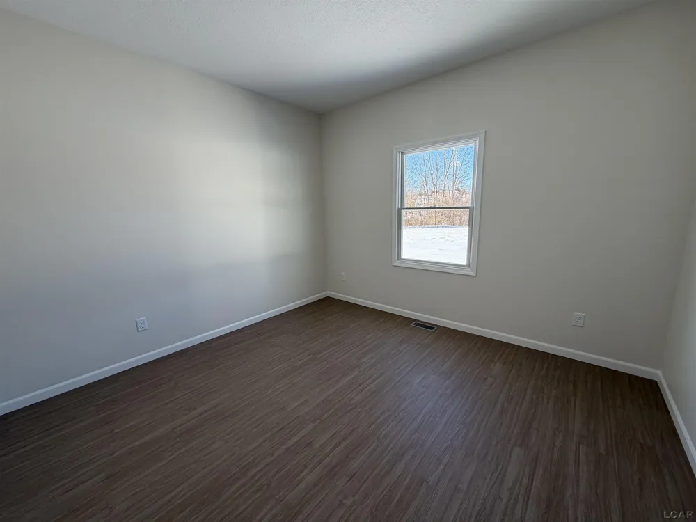 4173 Evergreen Road Adrian City, MI 49221