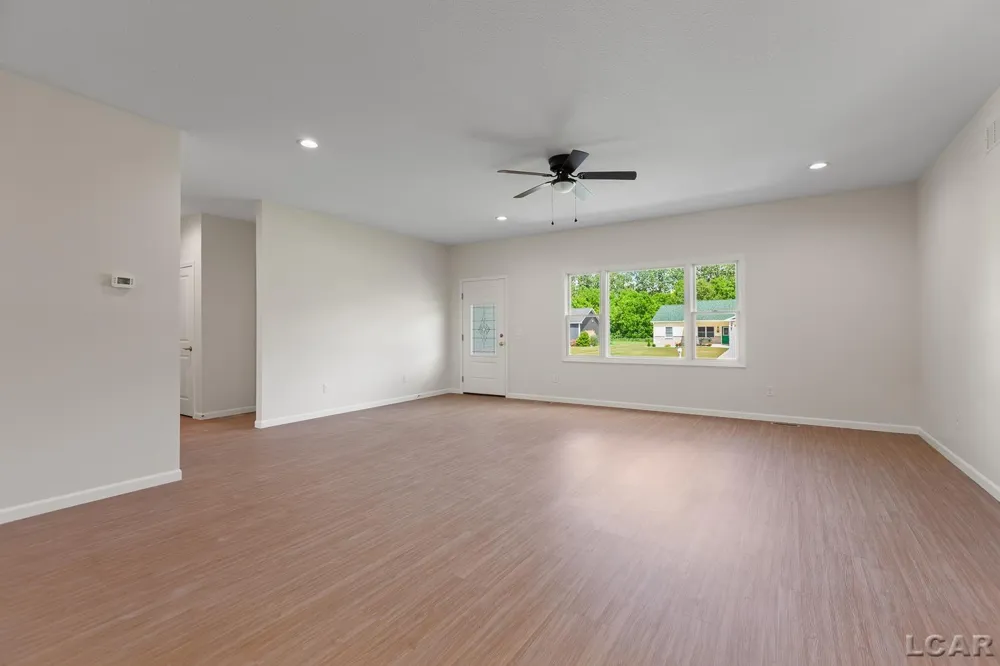 4173 Evergreen Road Adrian City, MI 49221
