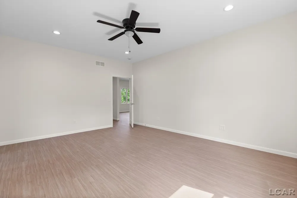 4173 Evergreen Road Adrian City, MI 49221