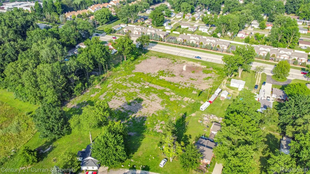 6013 Newburgh Westland City, MI 48185