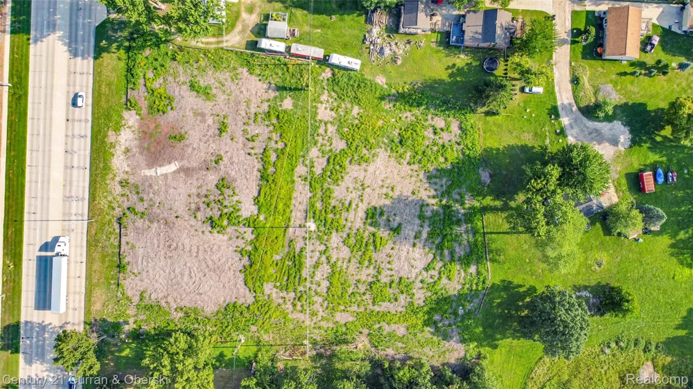 6013 Newburgh Westland City, MI 48185