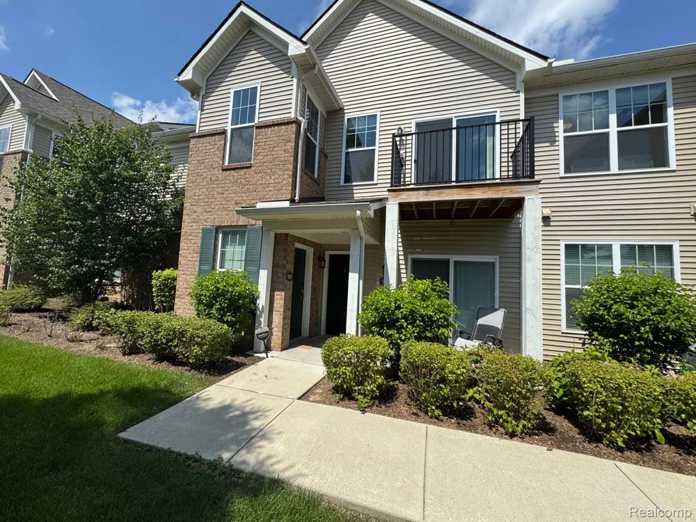 9960 Ridge Run Street Howell City, MI 48855
