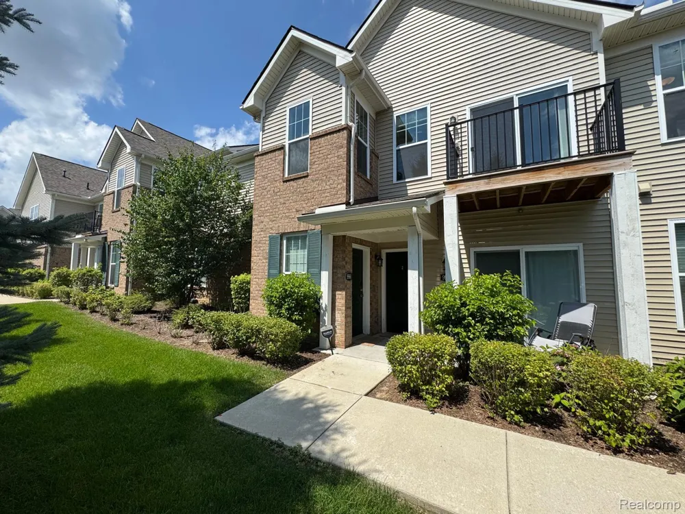 9960 Ridge Run Street Howell City, MI 48855
