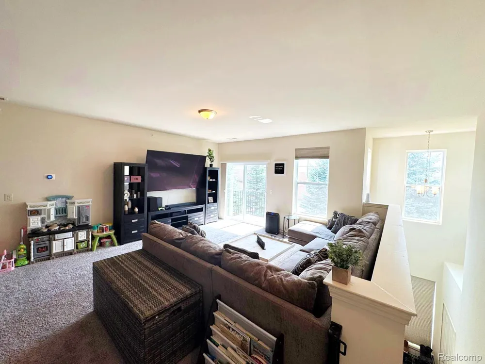 9960 Ridge Run Street Howell City, MI 48855