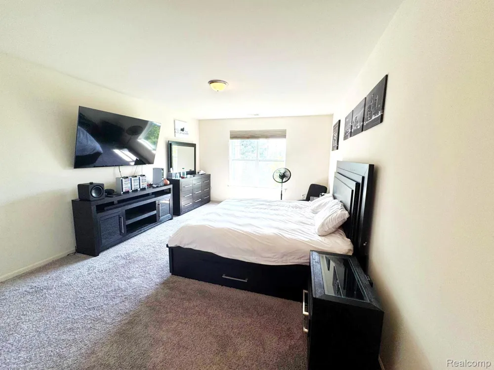 9960 Ridge Run Street Howell City, MI 48855