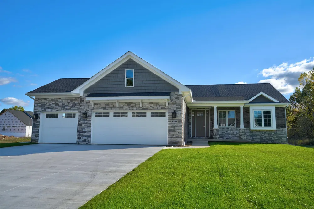 14016 Tupper Lake Road Fenton Charter Township, MI 48430