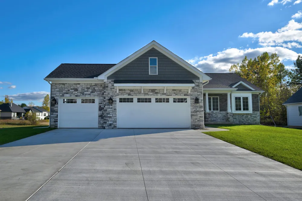 14016 Tupper Lake Road Fenton Charter Township, MI 48430