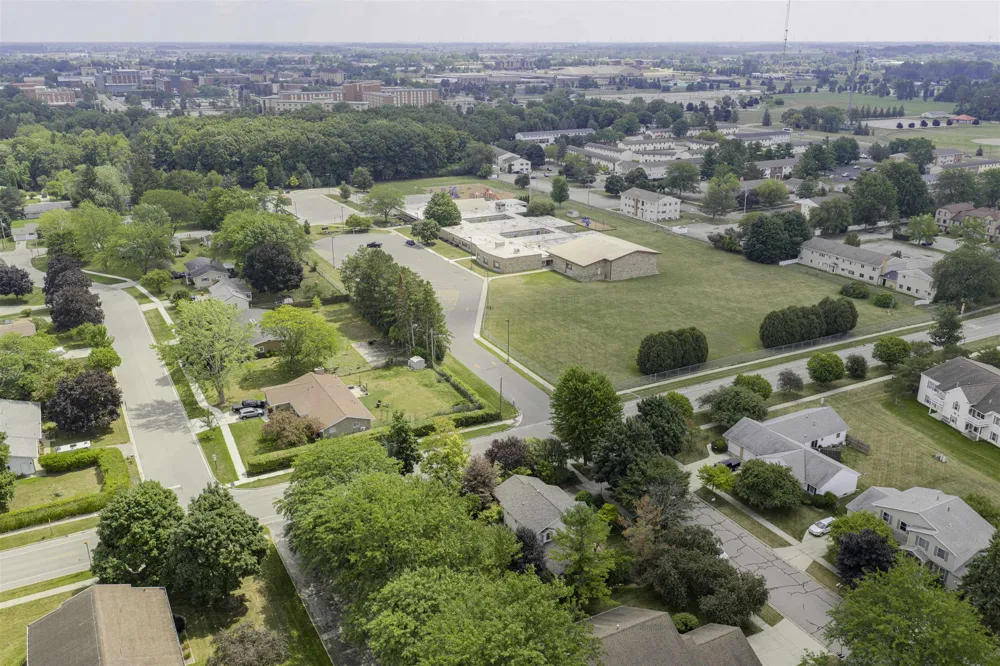 1000 Country Way Mt Pleasant City, MI 48858