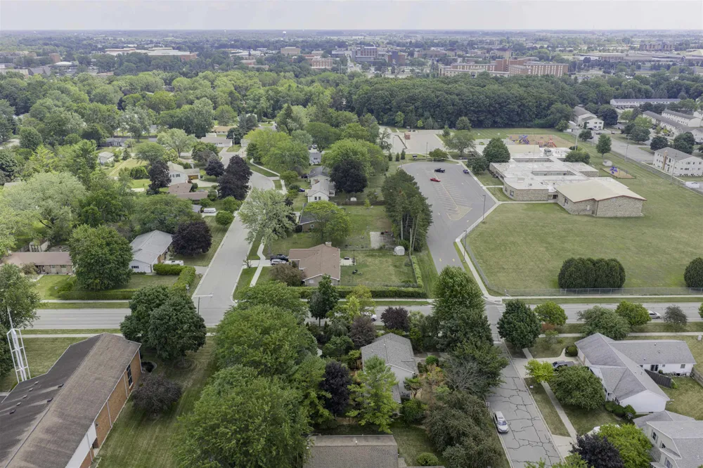 1000 Country Way Mt Pleasant City, MI 48858