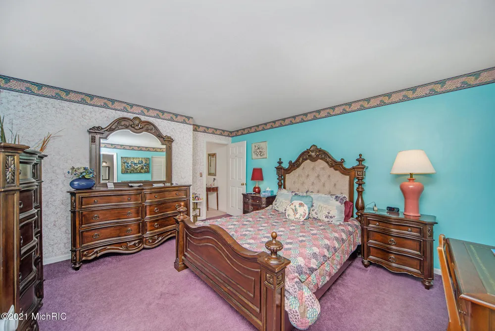 6767 Pleasantview Road Harbor Springs City, MI 49740