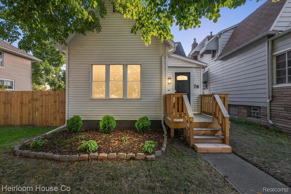 78 Batavia Street River Rouge City, MI 48218