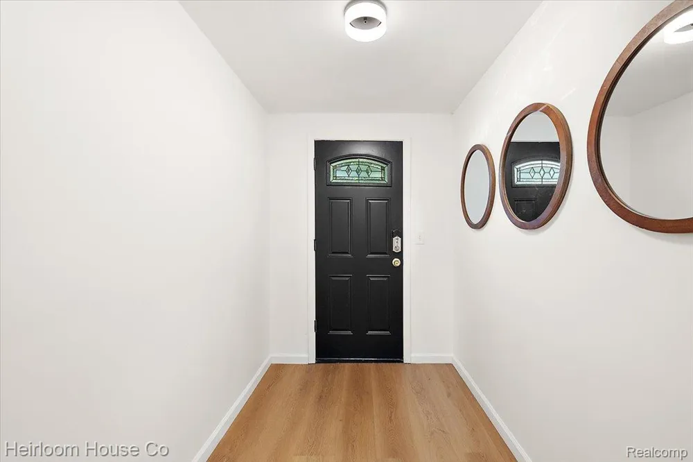 78 Batavia Street River Rouge City, MI 48218