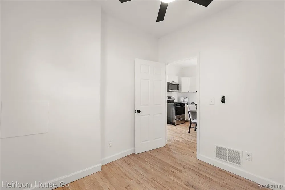 78 Batavia Street River Rouge City, MI 48218