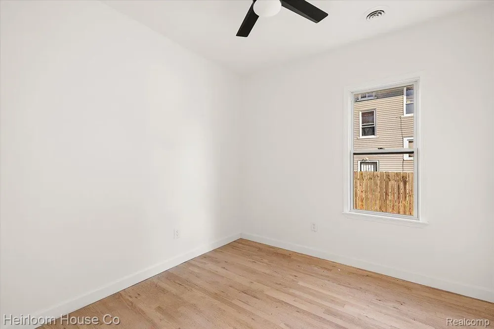 78 Batavia Street River Rouge City, MI 48218