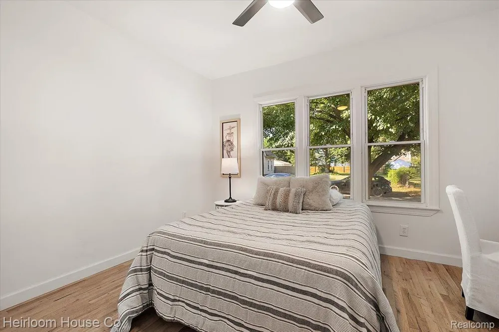 78 Batavia Street River Rouge City, MI 48218