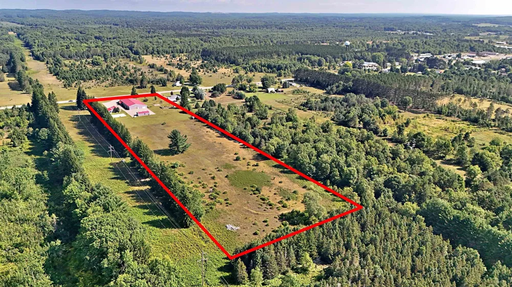 6576 E 34 ROAD Haring Charter Township, MI 49601