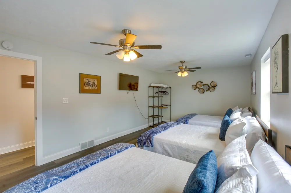 6576 E 34 ROAD Haring Charter Township, MI 49601