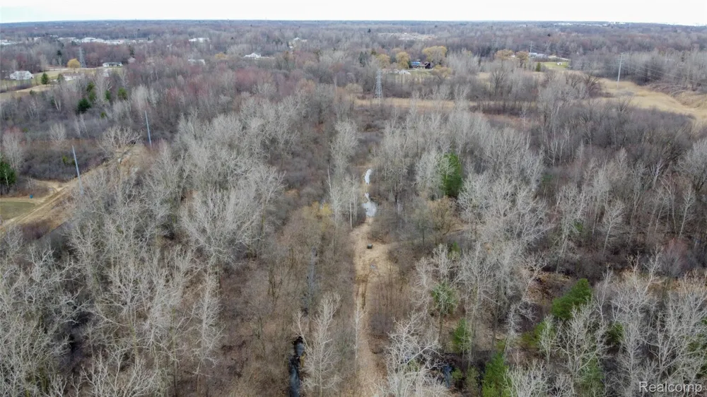 39TH STREET Port Huron Charter Township, MI 48060