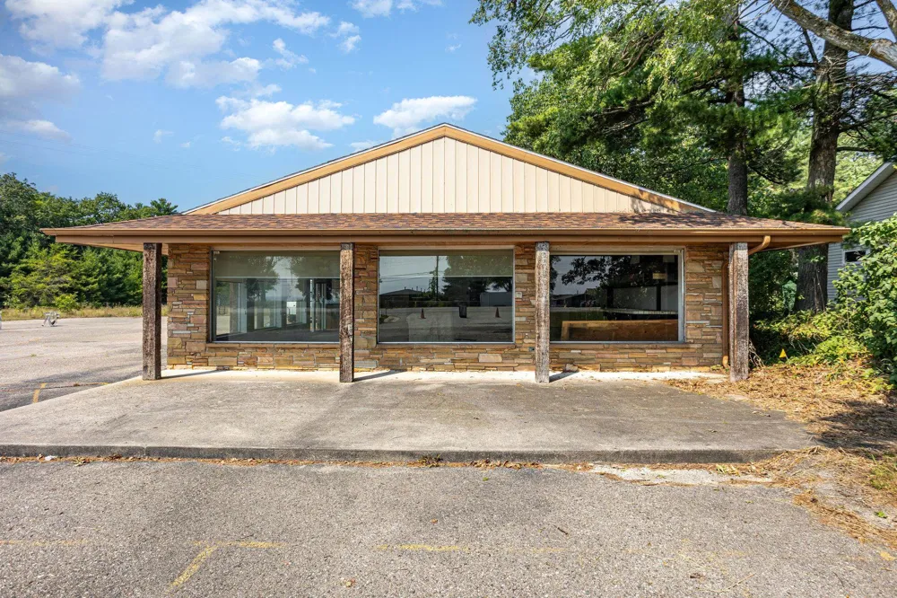 3497 US-23 Au Sable Charter Township, MI 48750