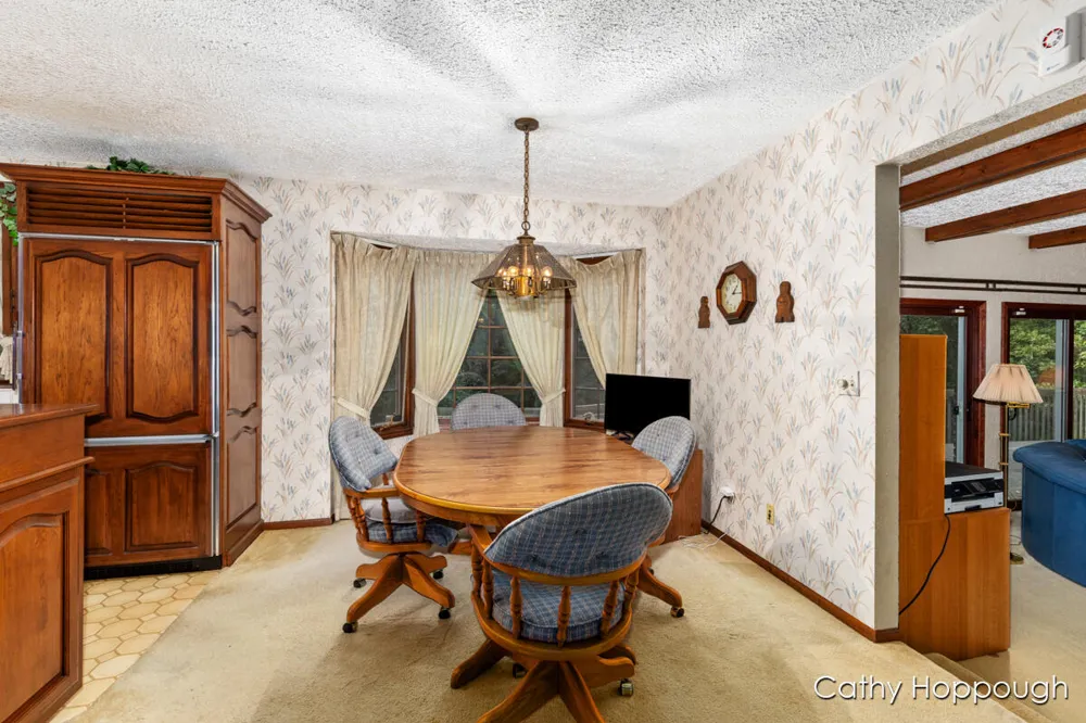 735 Prairie Creek Road Ionia Township, MI 48846