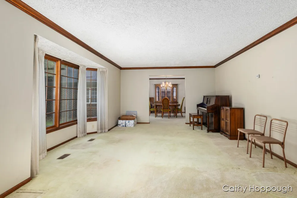 735 Prairie Creek Road Ionia Township, MI 48846