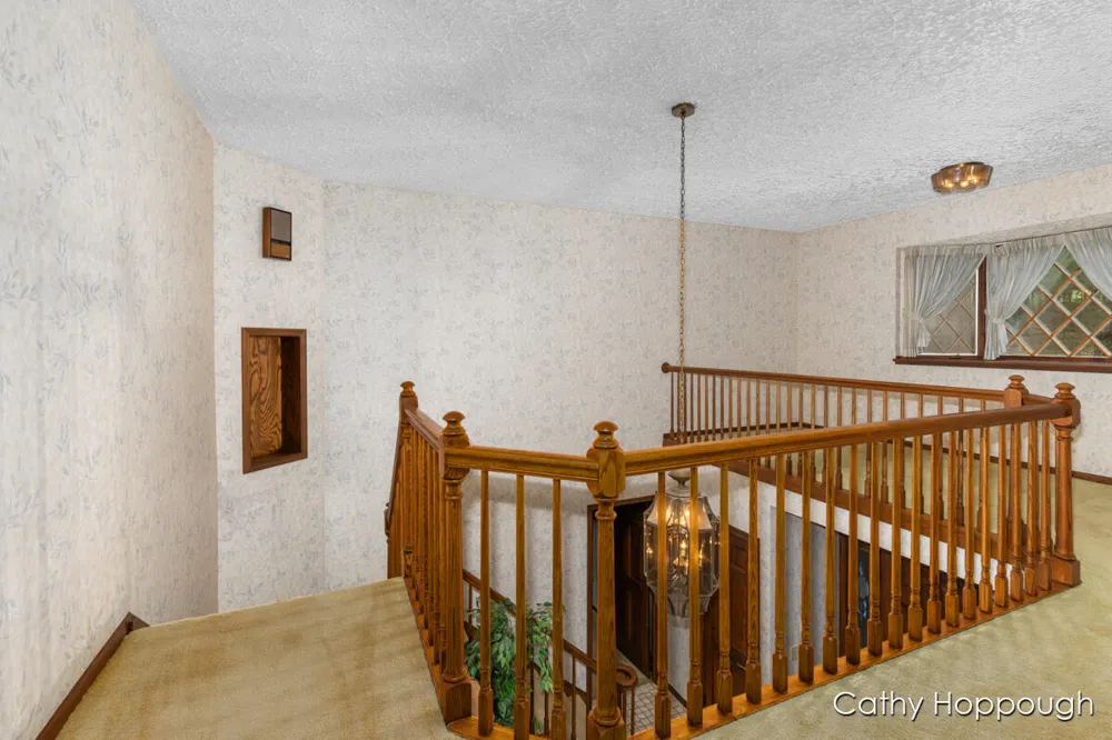 735 Prairie Creek Road Ionia Township, MI 48846