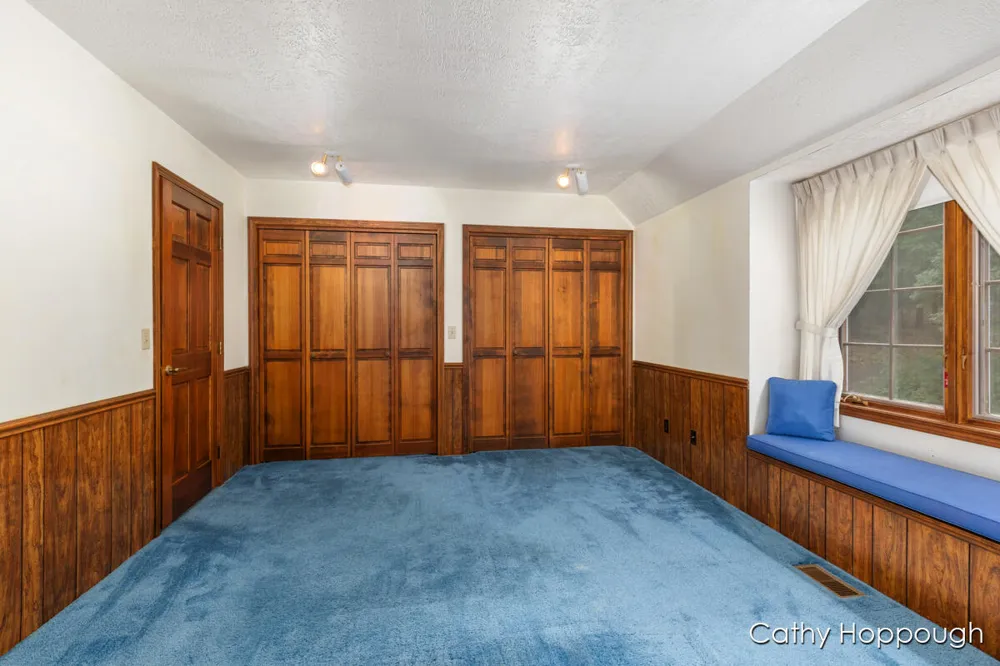 735 Prairie Creek Road Ionia Township, MI 48846