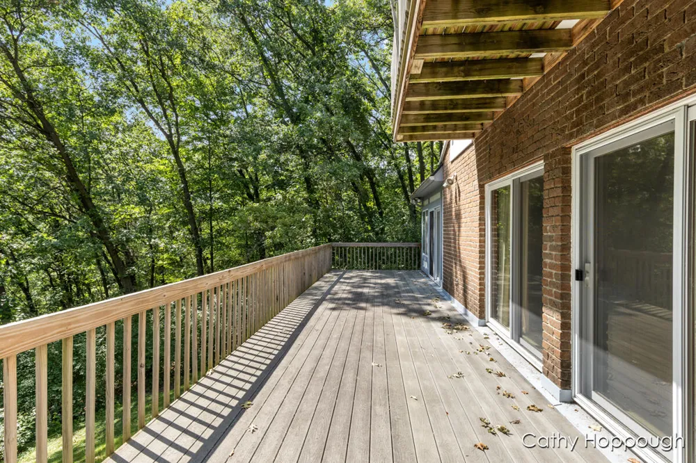 735 Prairie Creek Road Ionia Township, MI 48846