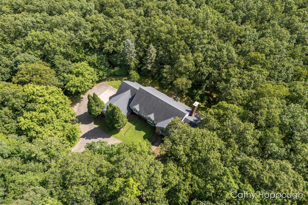 735 Prairie Creek Road Ionia Township, MI 48846