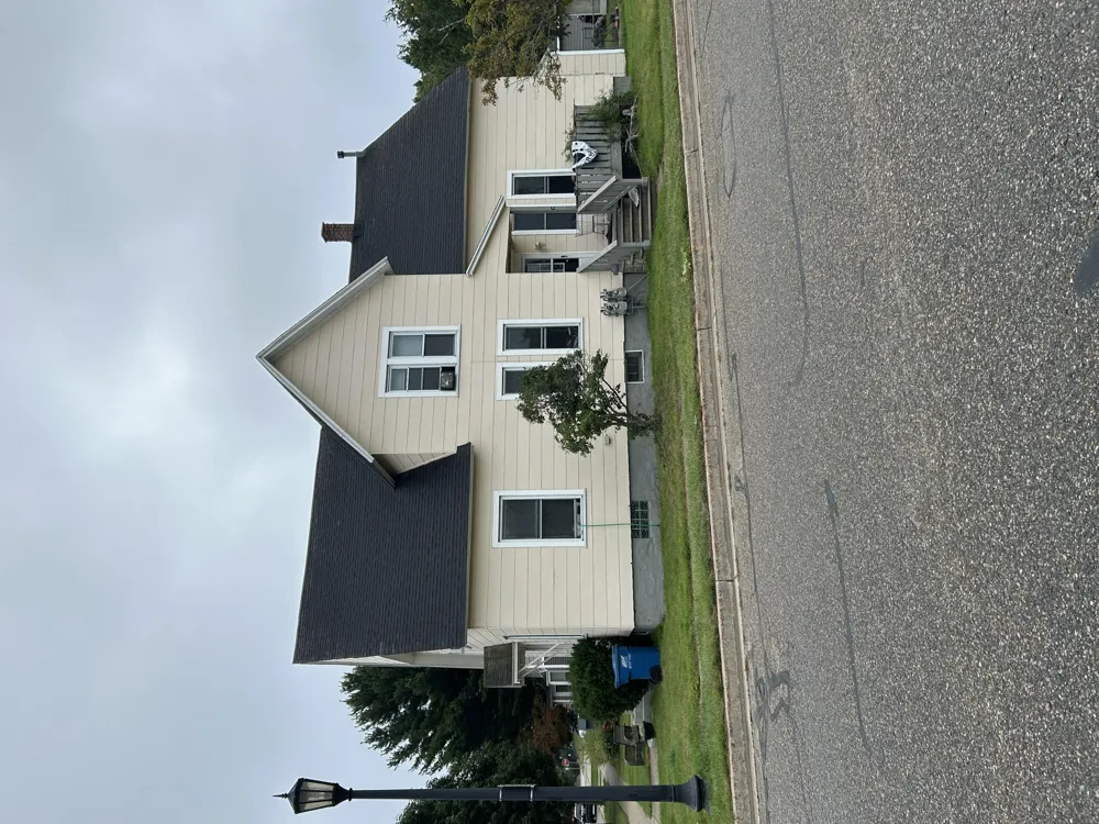 109 W Melendy Street Ludington City, MI 49431