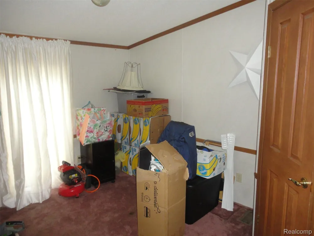 251 Inverness Bedford Township, MI 48182