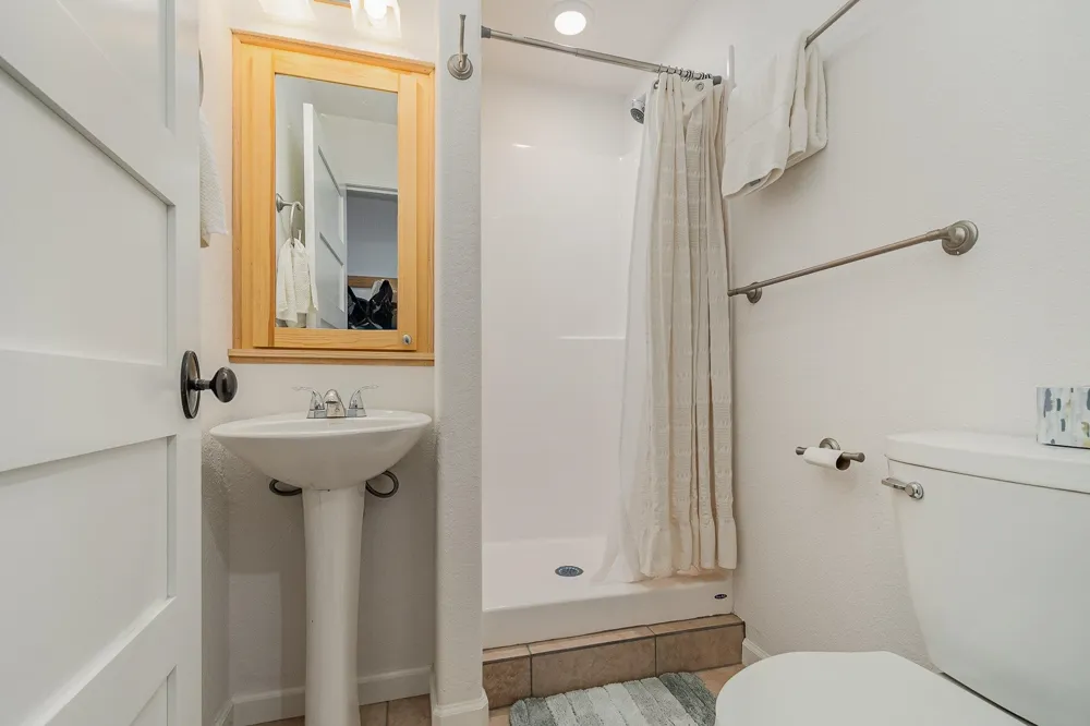 891 S State Street Au Sable Charter Township, MI 48750