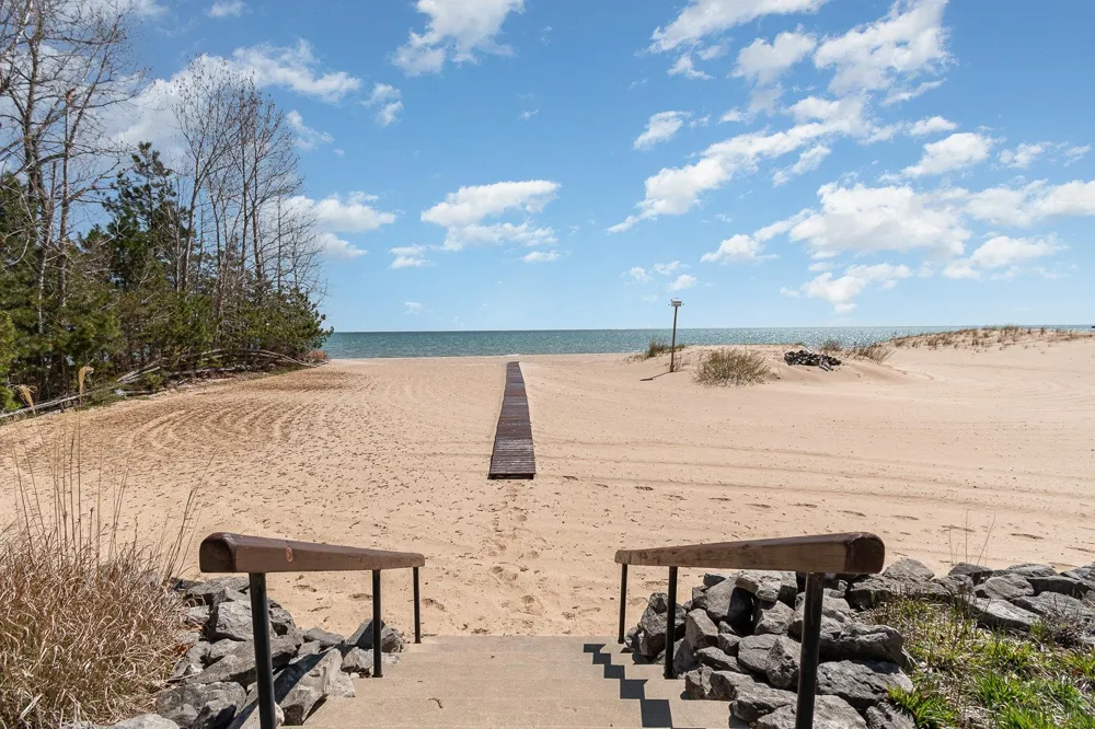 891 S State Street Au Sable Charter Township, MI 48750