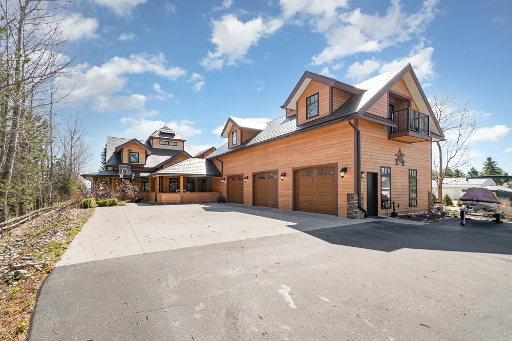 891 S State Street Au Sable Charter Township, MI 48750