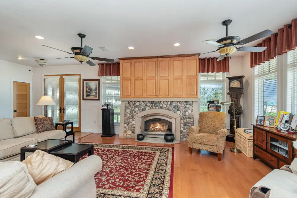 891 S State Street Au Sable Charter Township, MI 48750
