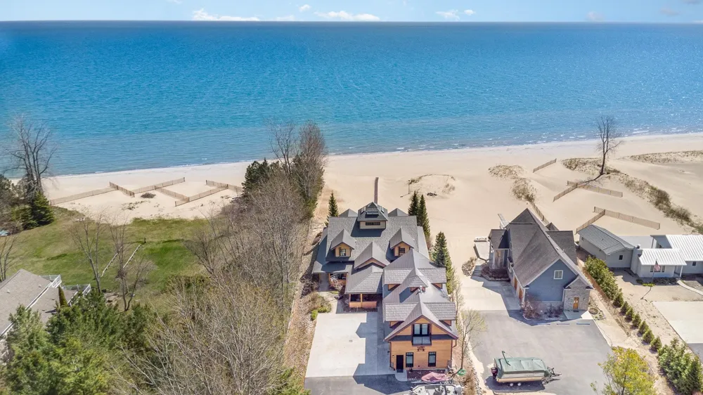 891 S State Street Au Sable Charter Township, MI 48750